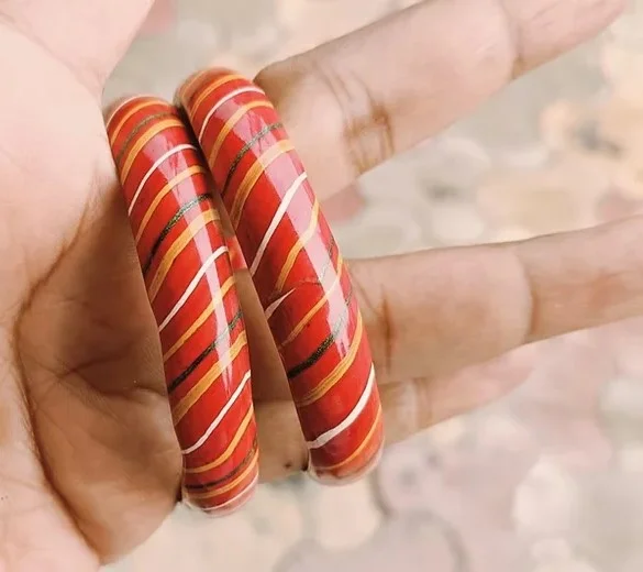 Lac-Bangle Making