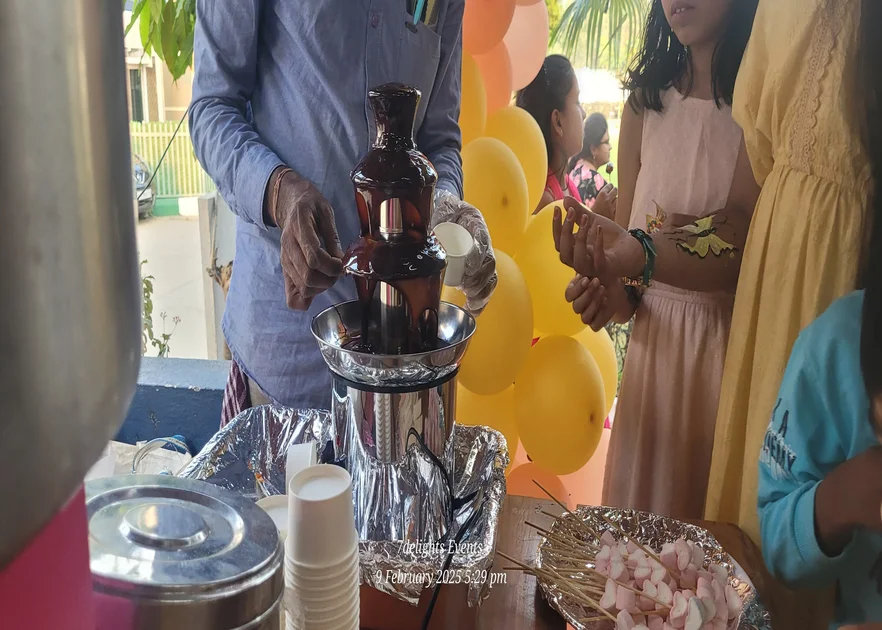 Chocolate-Fountain
