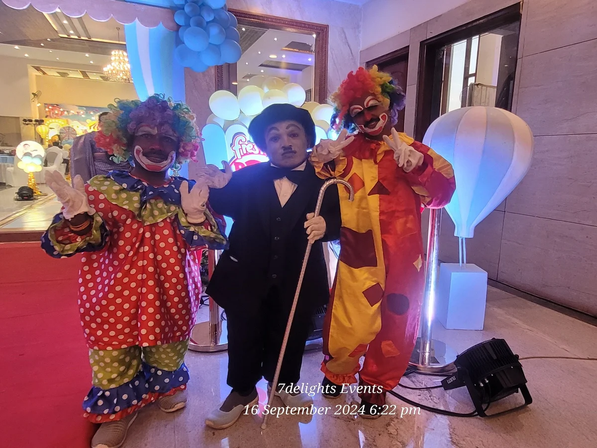 Dwarf-Clown
