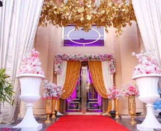 Grand-Entry
