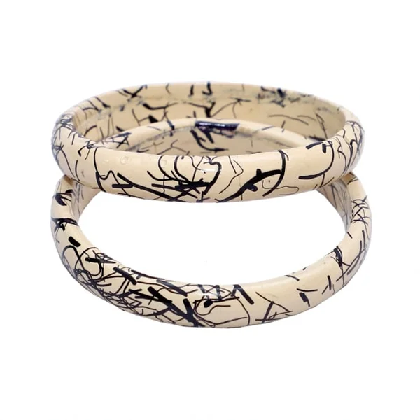 Lac-Bangle Making