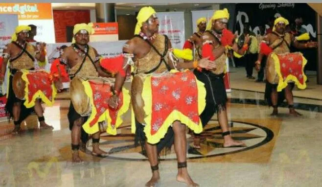 Dollu-Kunitha