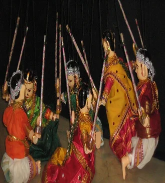 puppet-show