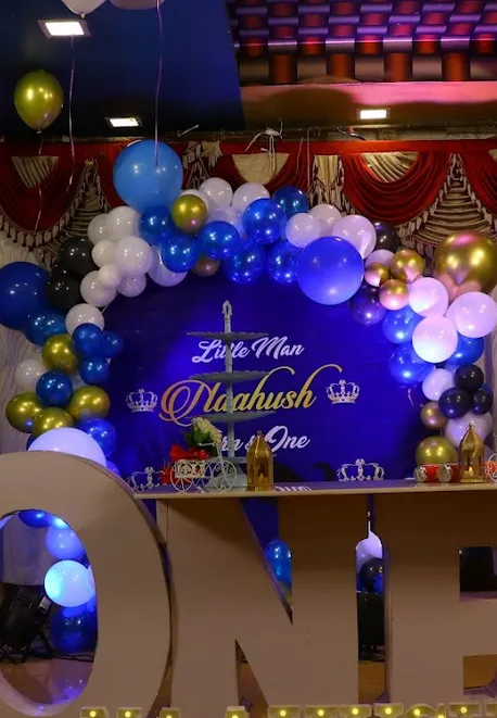 Theme Decor